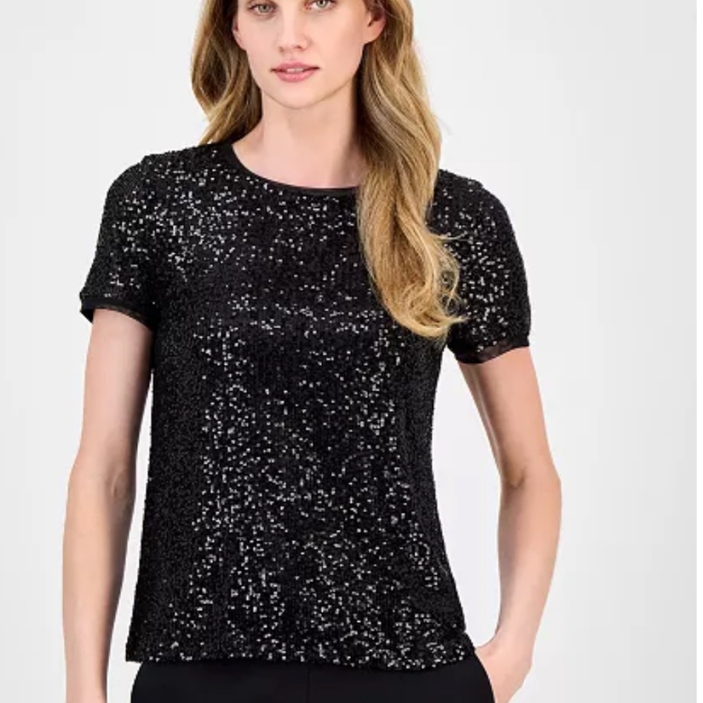 POL Short Sleeved Black Sequin T-Shirt Style Top / M / NWOT